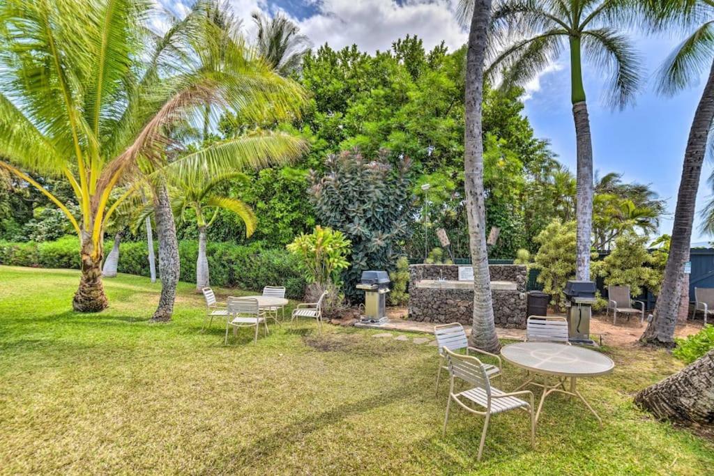 Stunning Maui Direct Ocean Front On The Beach, Walk To Beach From Condo, Watch Turtles, Whales, Ac In All Rooms Ocean View Pool And Spa Wailuku Exterior foto